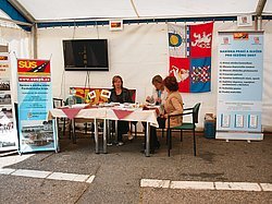 Stánek Správy a údržby silnic Pardubického kraje – spolupořadatele akce