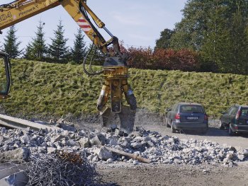 Demoliční nůžky Atlas Copco CC 2500S