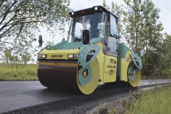 Kloubový tandemový válec ARX 90 Tier 4i