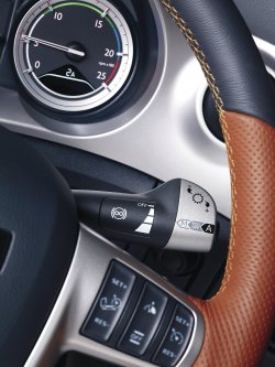 Režim Eco Mode pracuje s nižšími otáčkami motoru a tím i s nižší spotřebou paliva