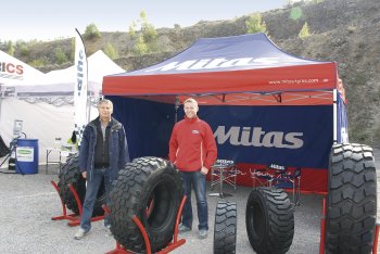Na stánku firmy Mitas a.s.