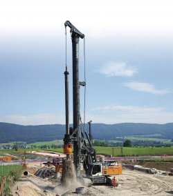 Vrtací stroj LB 36