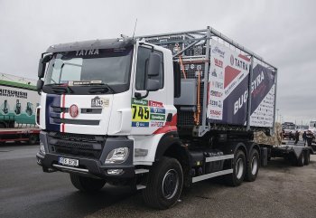 TATRA PHOENIX Euro 6, 6&times;6 s nosičem Multilift XR18