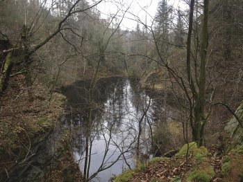 Bývalý lom na břidlici – Břidličná (Foto: F. Čermák)