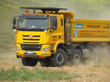 Pracovní stroj Tatra Phoenix 10x10