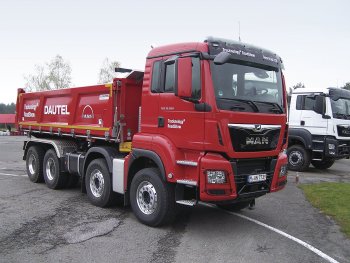 MAN TGS 35.500 8&times;8 sklápěč