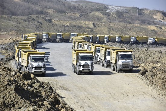 Stavba nového letiště v Istanbulu, kde bylo nasazeno 700 vozidel Ford Trucks