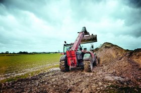Nová stavební pneumatika MPT 732 značky Camso: nejlepší řešení v agro-průmyslové trakci
