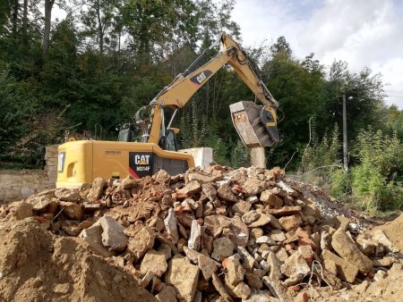 Výhodou používání drticí lopaty MB Crusher je i ekologický aspekt. „Osobně z toho mám dobrý pocit, když vidím, jak se dá jednoduše pomoci životnímu prostředí,“ říká Vladimír Vrbický