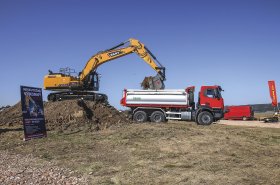 Značka SANY na vzestupu. Společnost CARACAL MACHINES ukázala oblíbené stroje i očekávané novinky