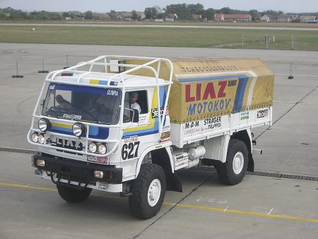První dakarský LIAZ 100.55d Tomáše Poura, který se účastnil Rallye Paříž–Dakar v roce 1985.