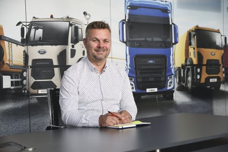 Štefan Krajči, generální ředitele společnosti F TRUCKS.