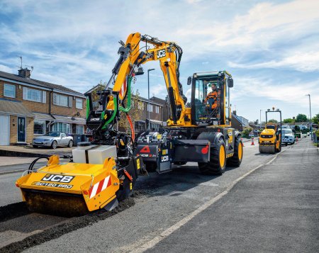 Hydradig Pothole Pro je určený k opravě výtluků. Foto: TERRAMET