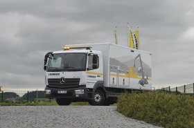 Liebherr uvedl do provozu unikátní vozidla pro údržbu stavebních strojů