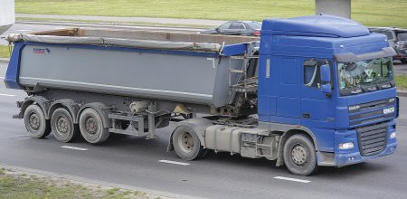 V segmentu tahačů byl na Ukrajině v roce 2022 nejprodávanější použitý DAF XF. A to jak v rámci vnitřního trhu, tak i z dovozu. Ilustrační foto. (foto Homoatrox, Wikimedia, CC BY-SA 3.0)