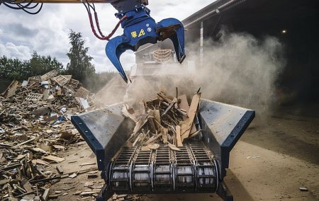 O optimální tok materiálu, a tím pádem o skvělou produktivitu, se stará inteligentně řízený systém podávání.