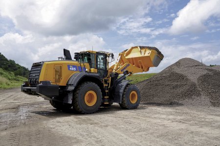Komatsu WA485-11E0.
