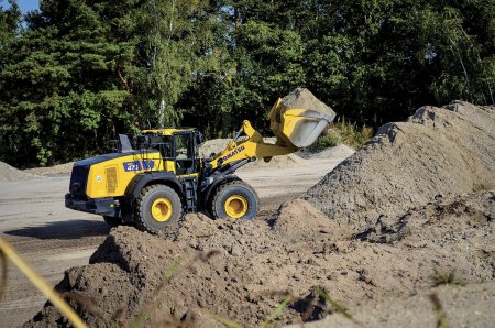 S novým Komatsu WA475-11E0 zrychlíte pracovní cykly a snížíte provozní náklady.