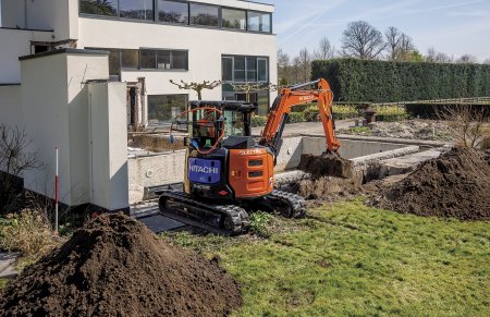 Na baumě bude k vidění rekordní počet elektrických rýpadel Hitachi.