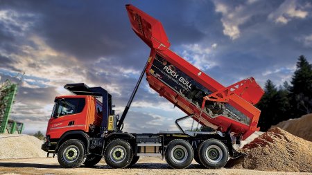 Důlní nástavba W1RB Rock Bull byla navržena pro práci i v těch nejextrémnějších provozních podmínkách.