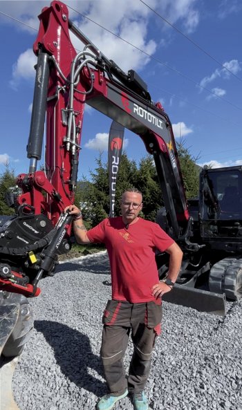 Michal Pustka si Rototilt® vyzkoušel na svých stavebních projektech a nedá na něj dopustit.