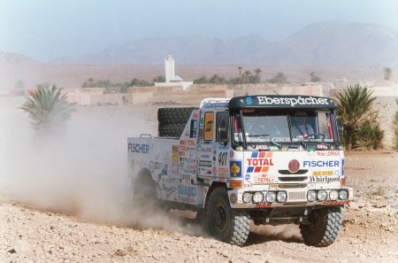 Tatra 815 4x4 Puma (Dakar 1999).